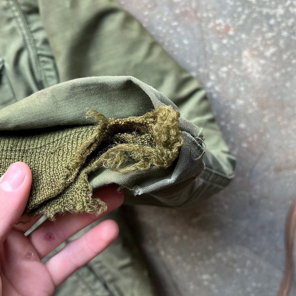 US Military Cold Weather Jacket N4415 192 5577 Size Medium USS Corby DD 817 - Picture 11 of 11